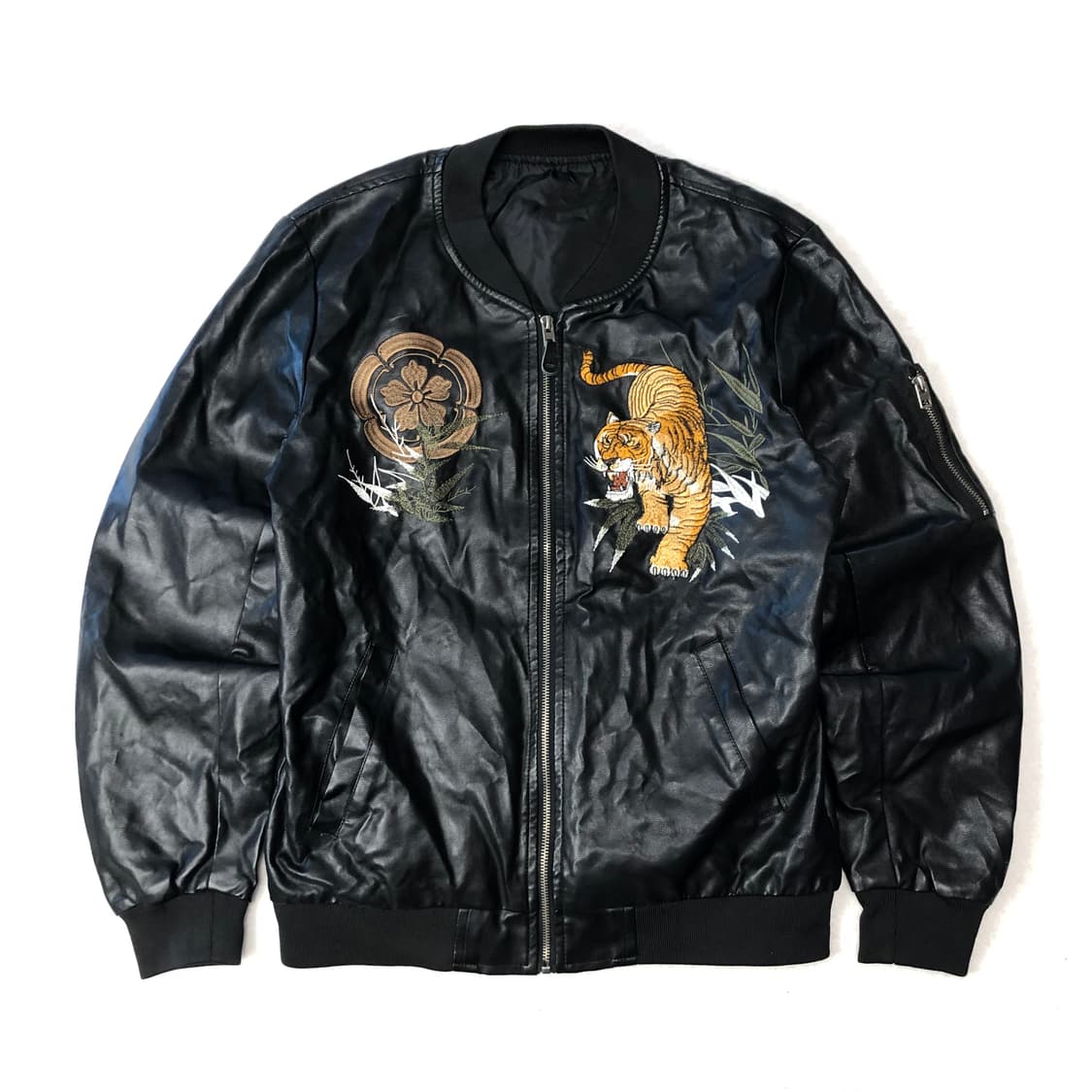 타이거자수 봄버자켓 상품이미지1