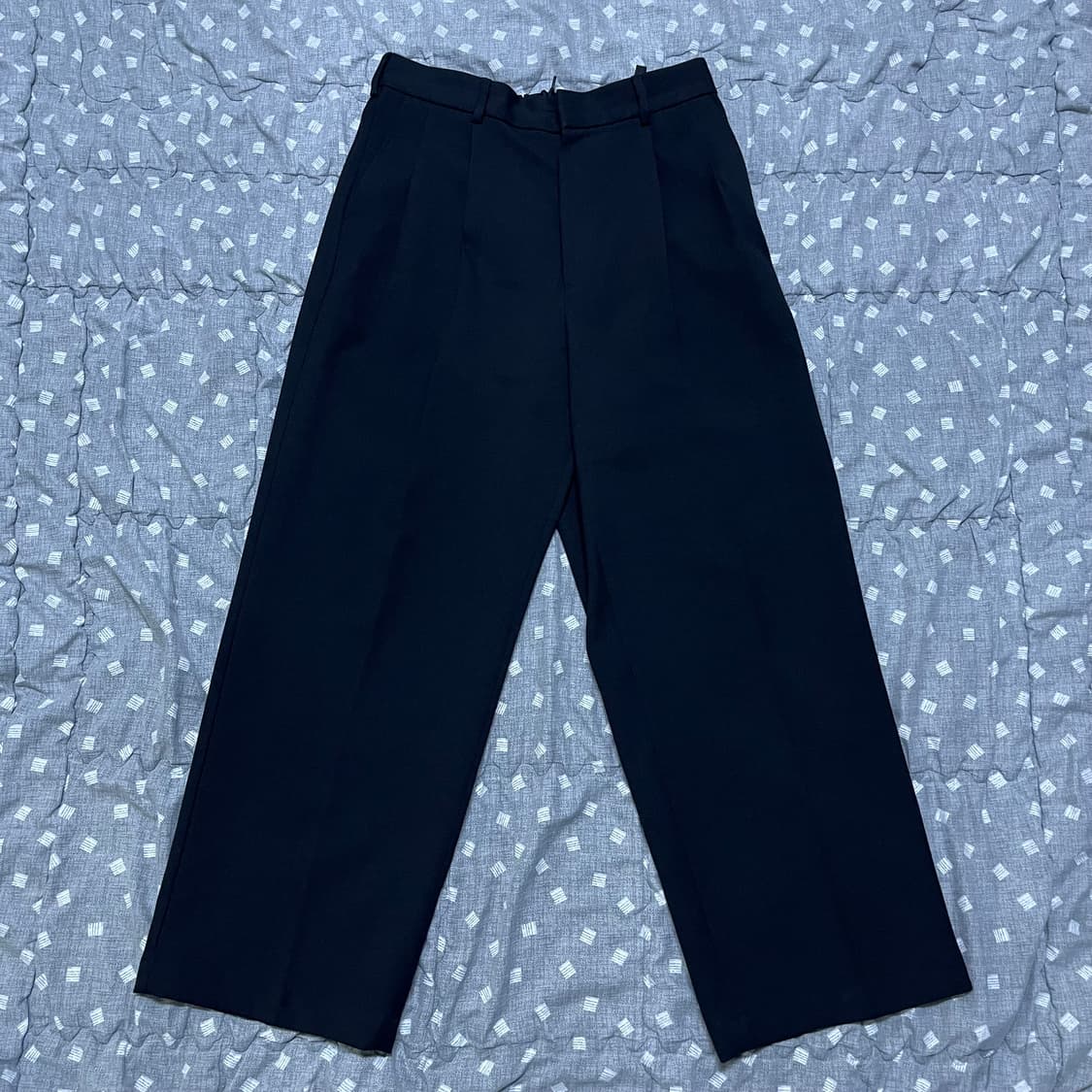 [거의 새상품, M] GU 슈퍼 와이드 슬랙스 블랙 팬츠 상품이미지2