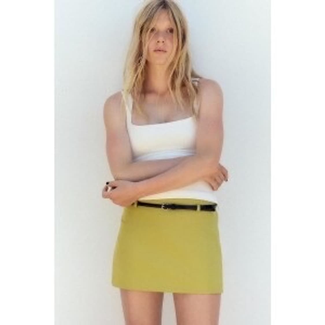 자라 스퀘어넥 엘라스틱 탑 컬러 화이트555742 상품이미지1