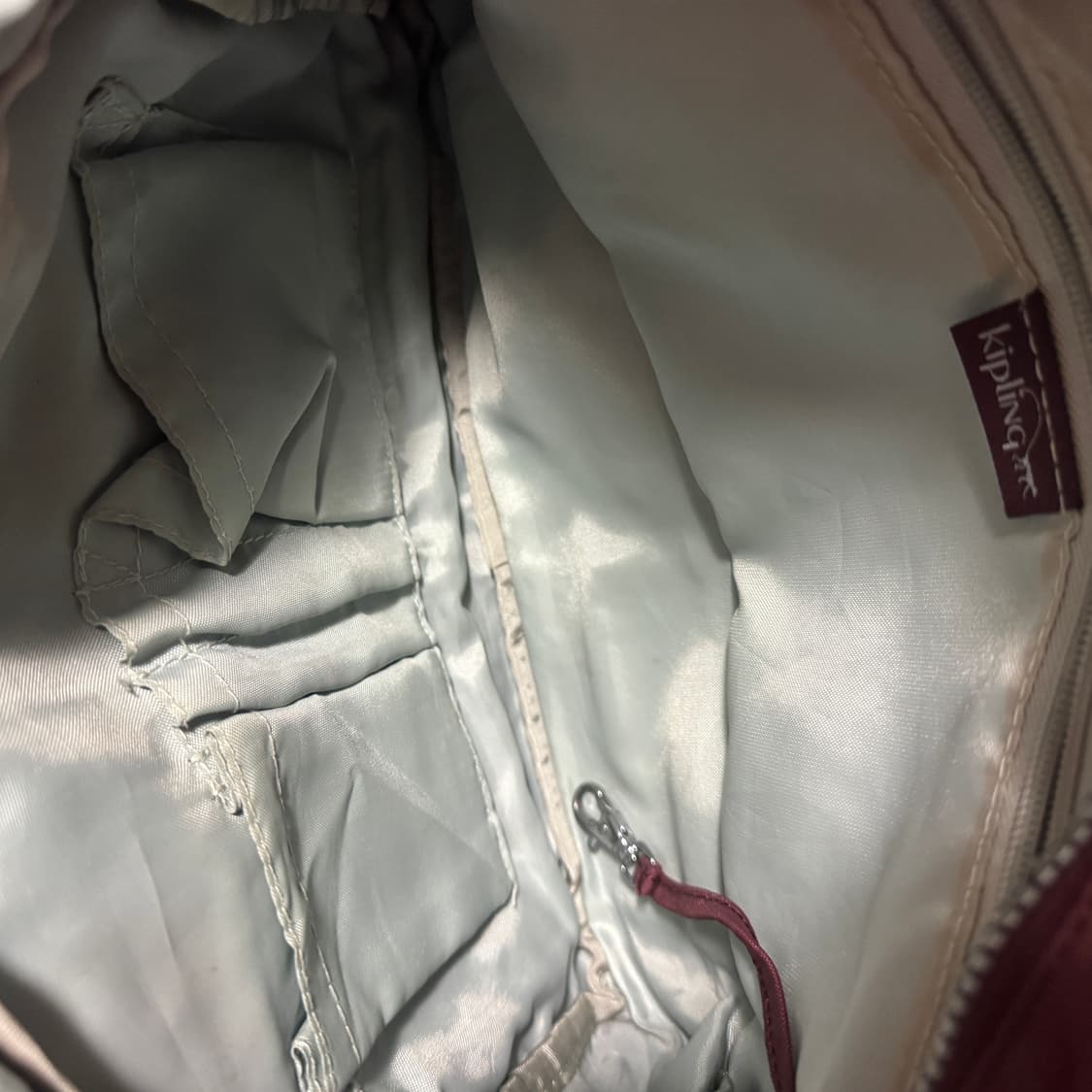 키플링 팥색 가방 상품이미지3