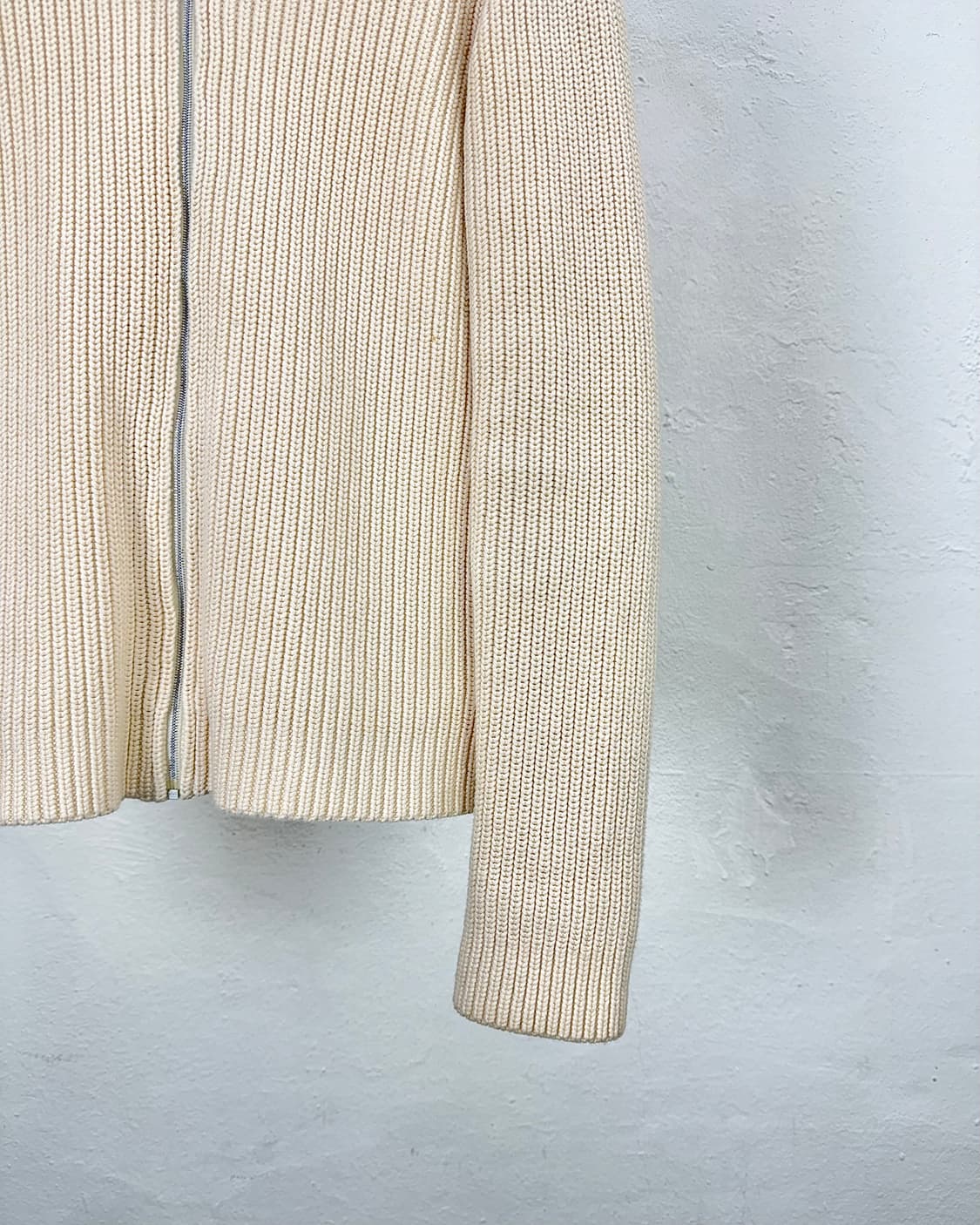 아페쎄 아이보리 청키 하이넥 코튼 집업 니트 상품이미지5