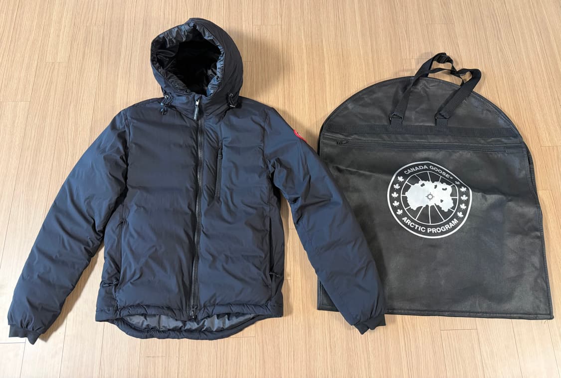 캐나다구스 롯지 후디 블랙 XS사이즈 판매합니다. 상품이미지1