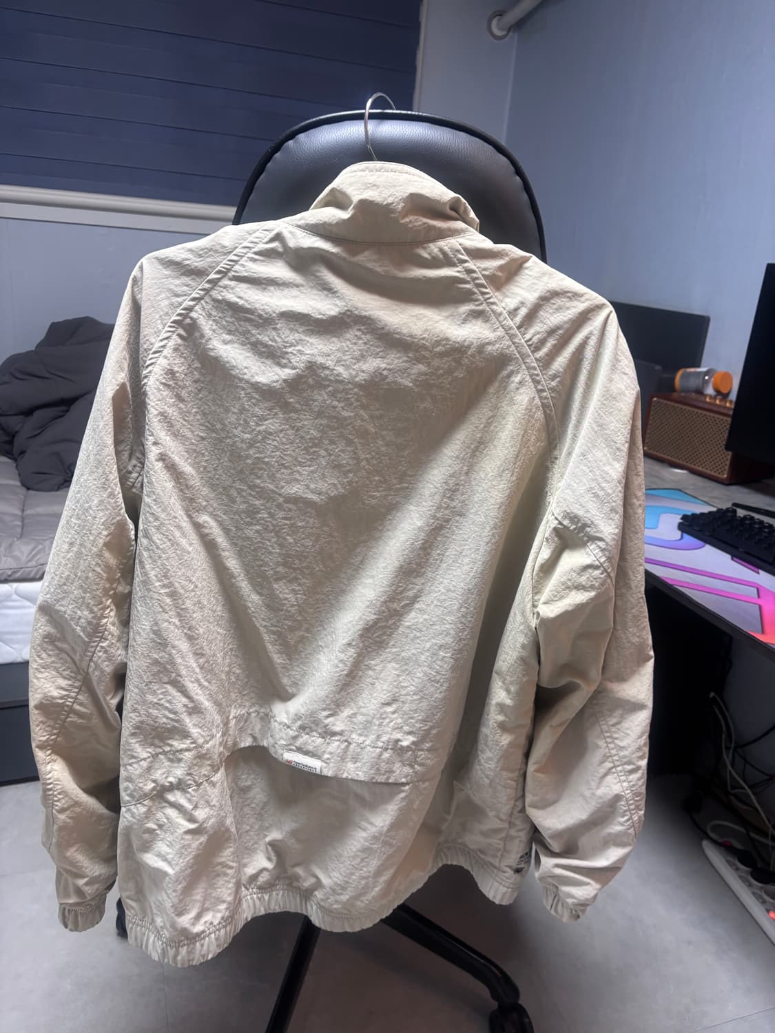 뉴발란스 바람막이 베이지 95 상품이미지2