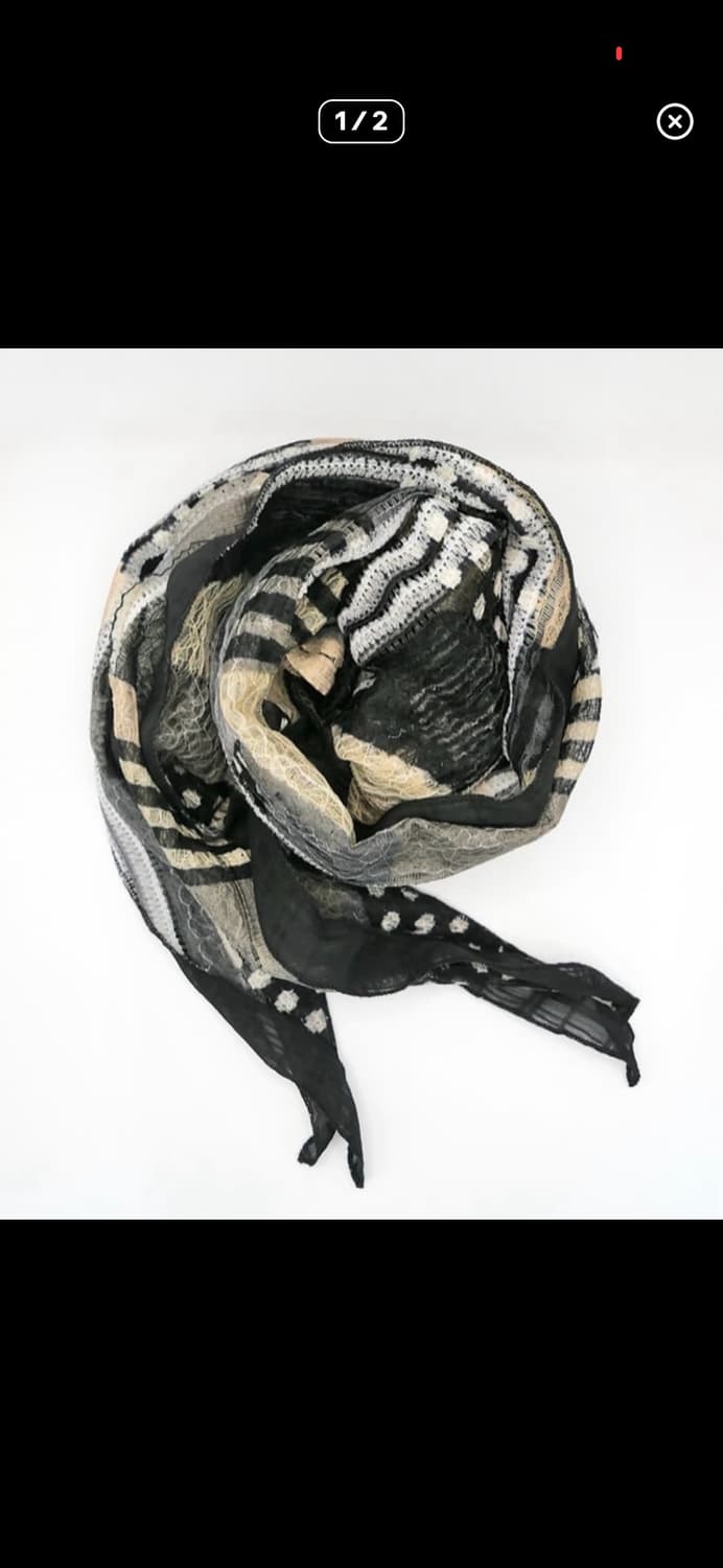 코이세이오 COISEIO 26S/S 증정품 스카프 블랙 노트 상품이미지1