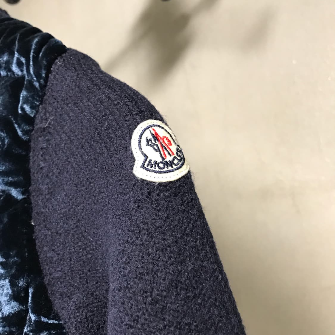 몽클레어 벨벳 니트 자켓 8(W) 상품이미지3