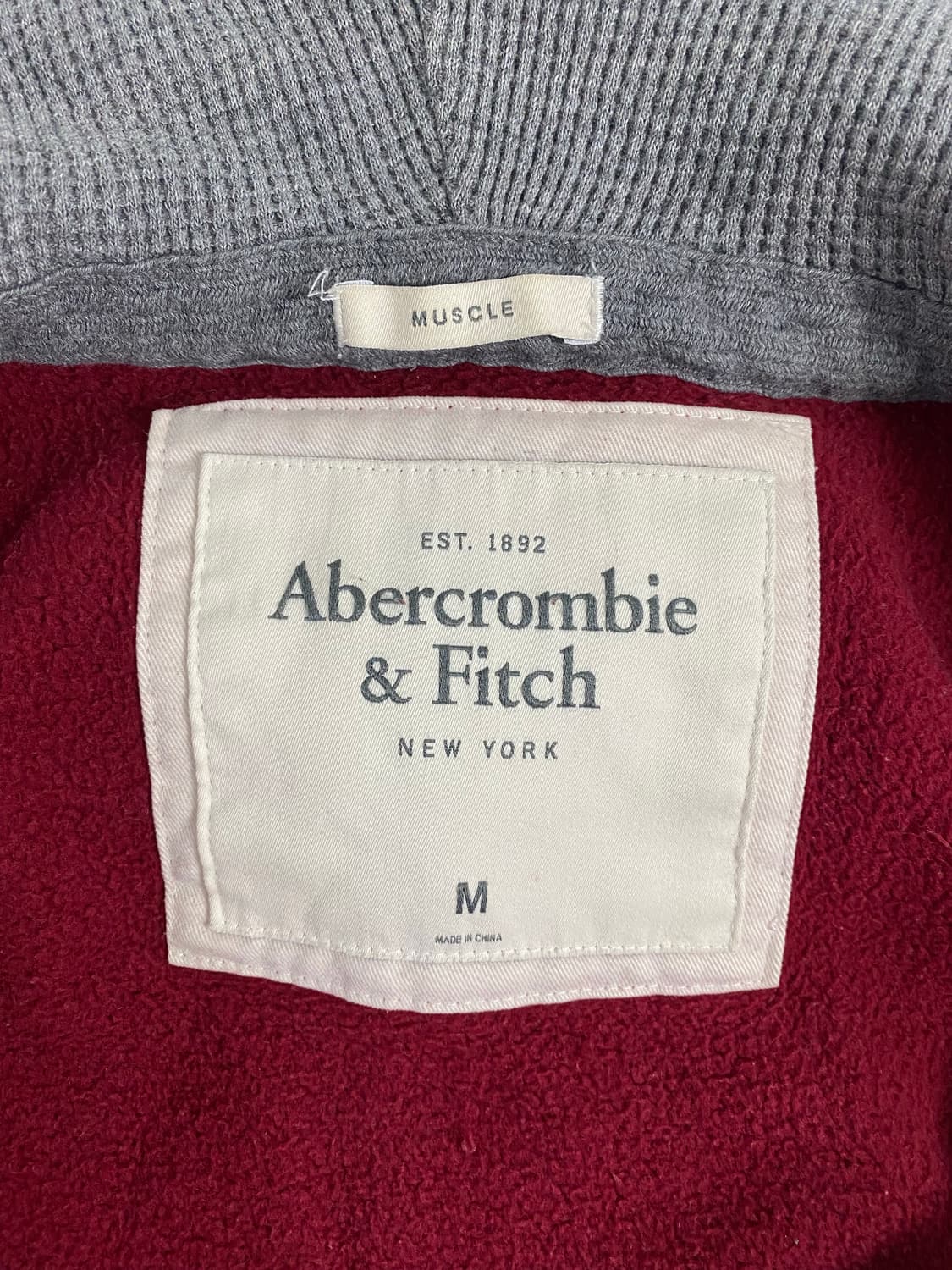 아베크롬비 레드 후드집업 M <458> 상품이미지3