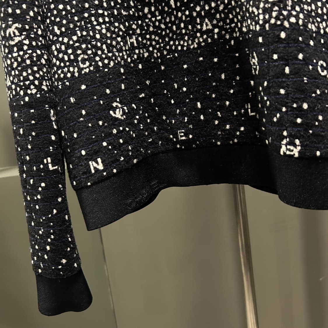 샤넬 레터링 CC 니트집업 상품이미지5