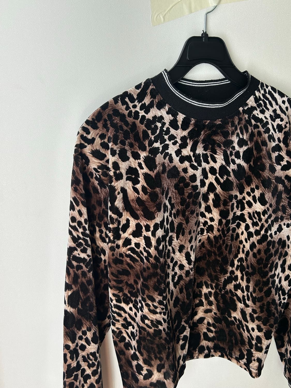 Unknown blue 언노운블루 레오파드 티 상품이미지5