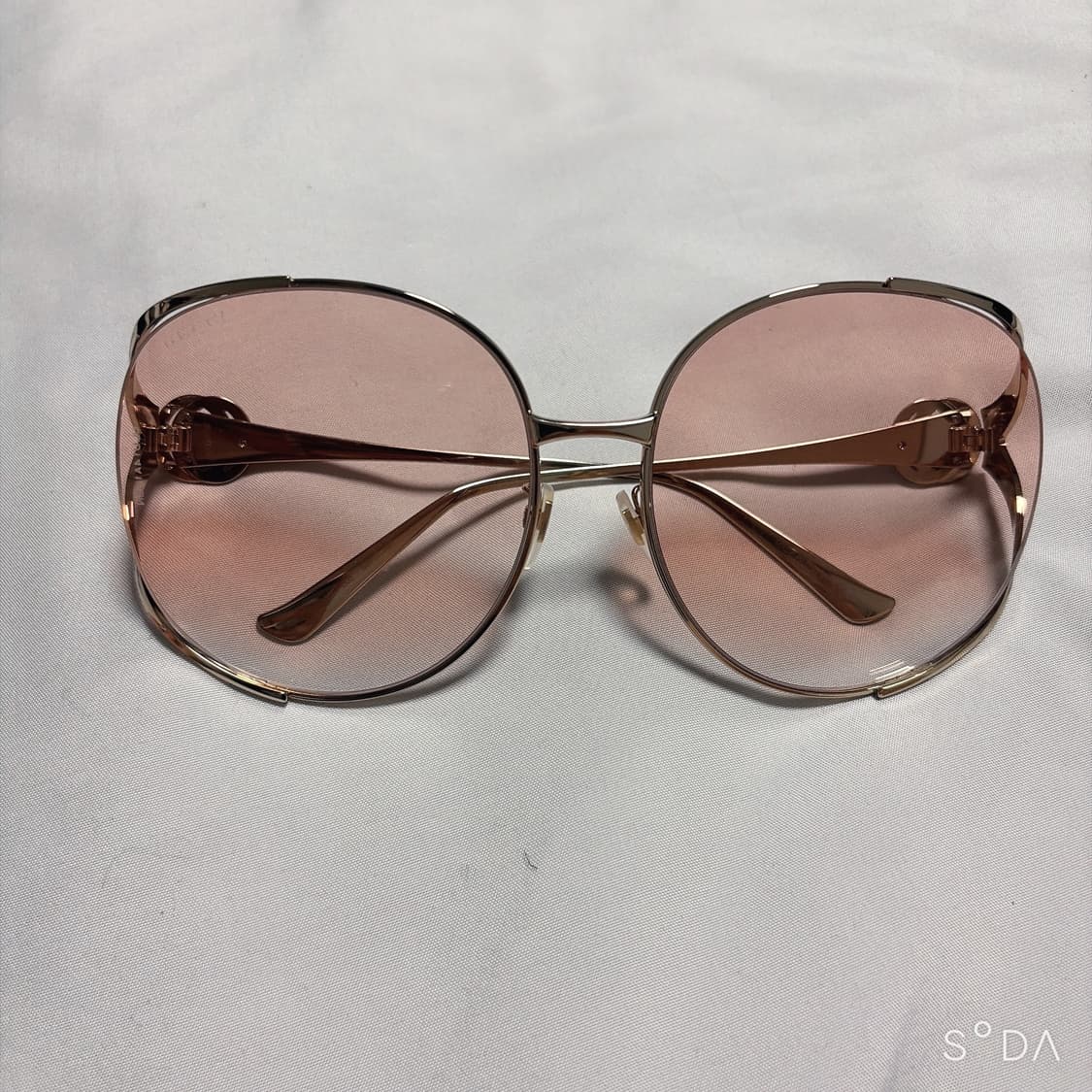 구찌 GG 라운드 선글라스 핑크 렌즈 풀세트 상품이미지2