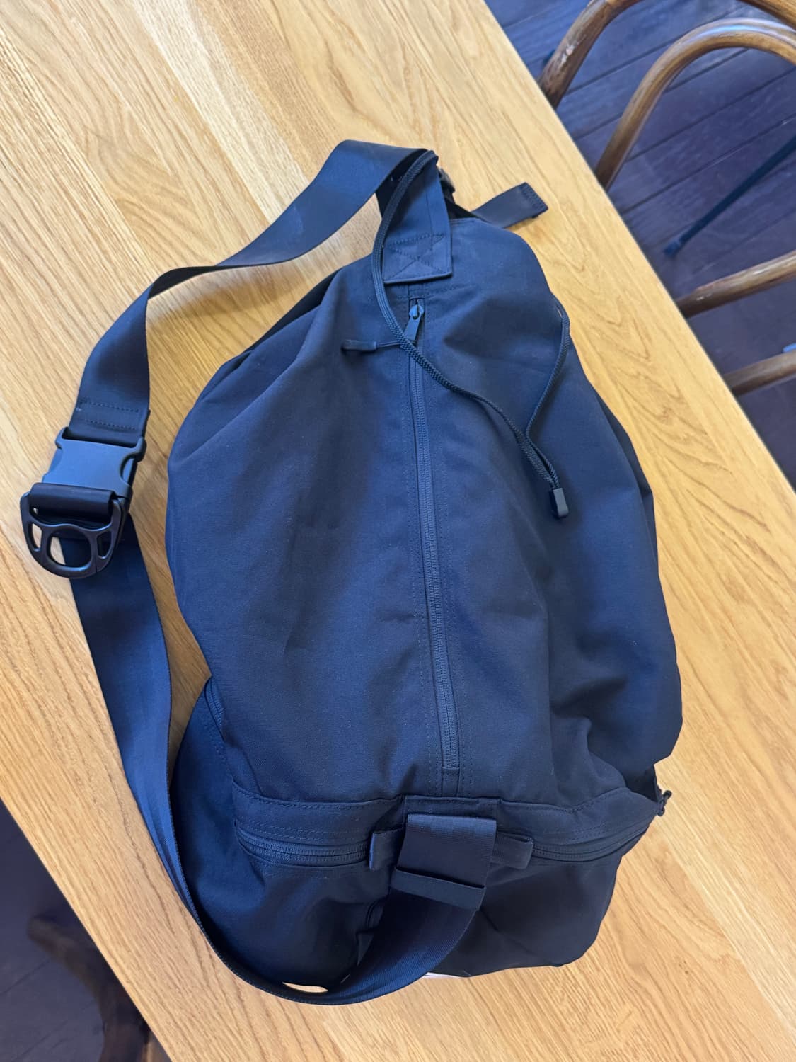 스투시 포터 콜라보 크로스백 상품이미지4