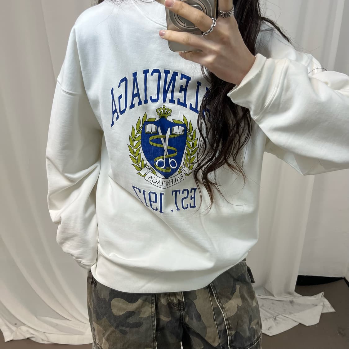 Balenciaga Sweatshirt 상품이미지3