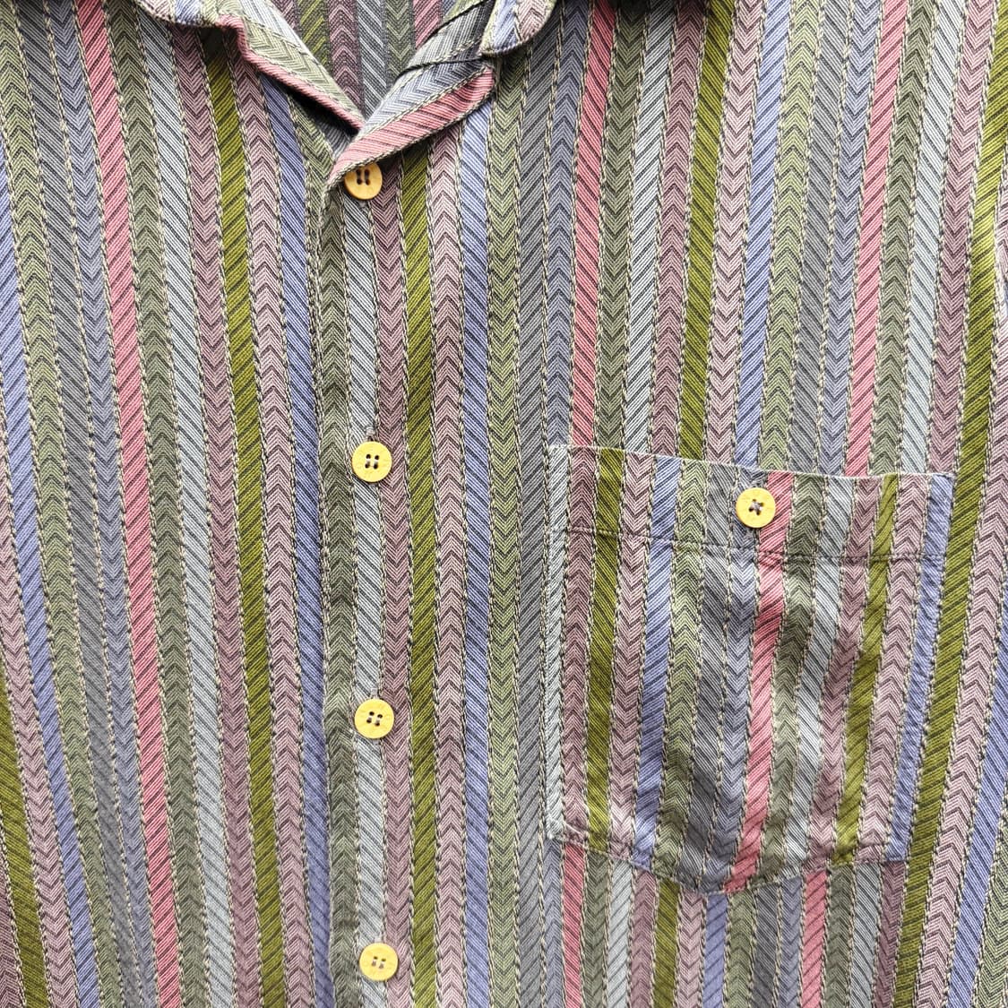 미쏘니 오픈카라 셔츠 헤링본 스트라이프 패턴 디테일 멀티컬러 상품이미지6