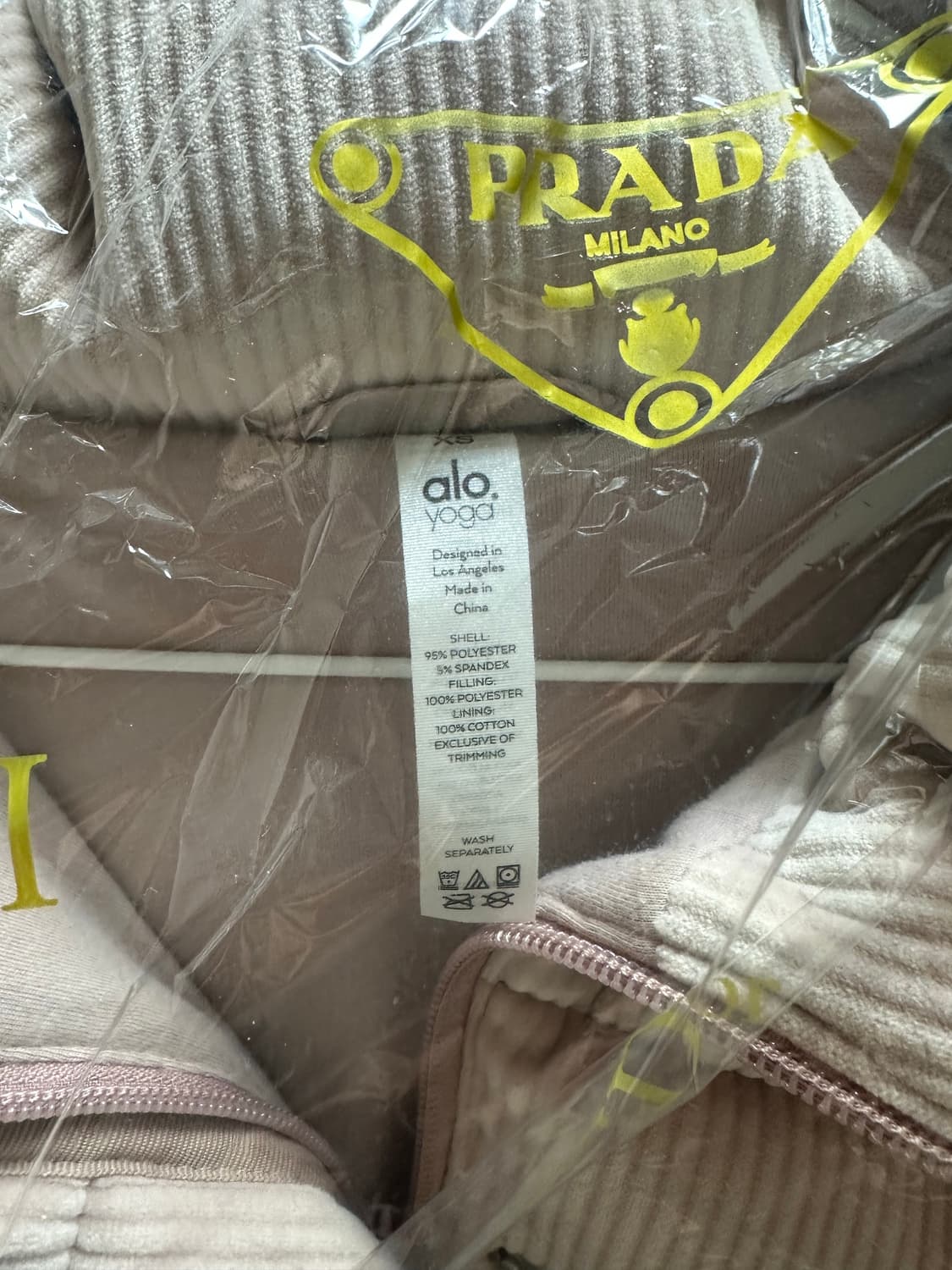 알로요가 벨루어 코듀로이 패딩 상품이미지3