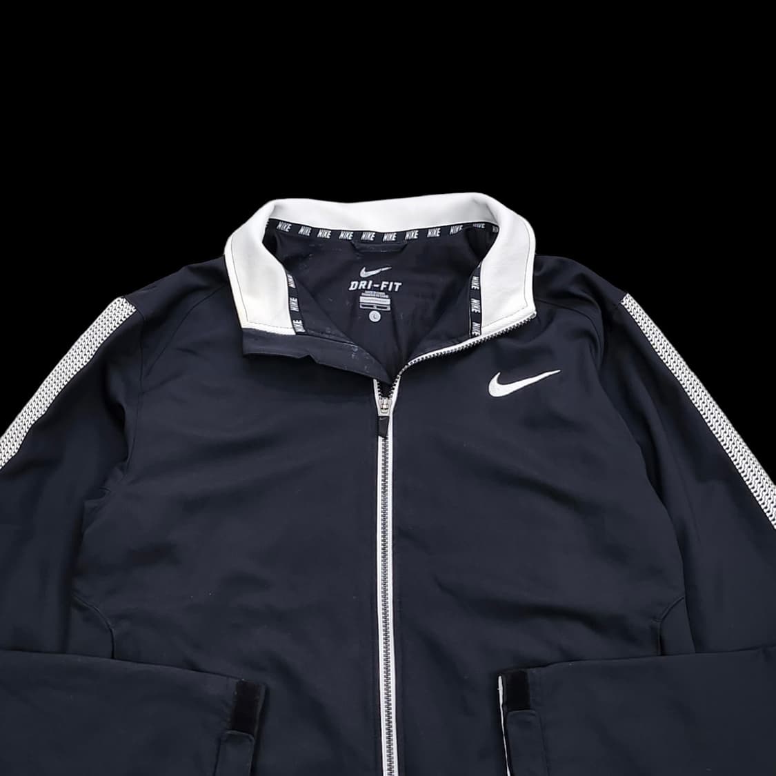 나이키 블랙 사이드라인 트랙탑 져지 상품이미지3