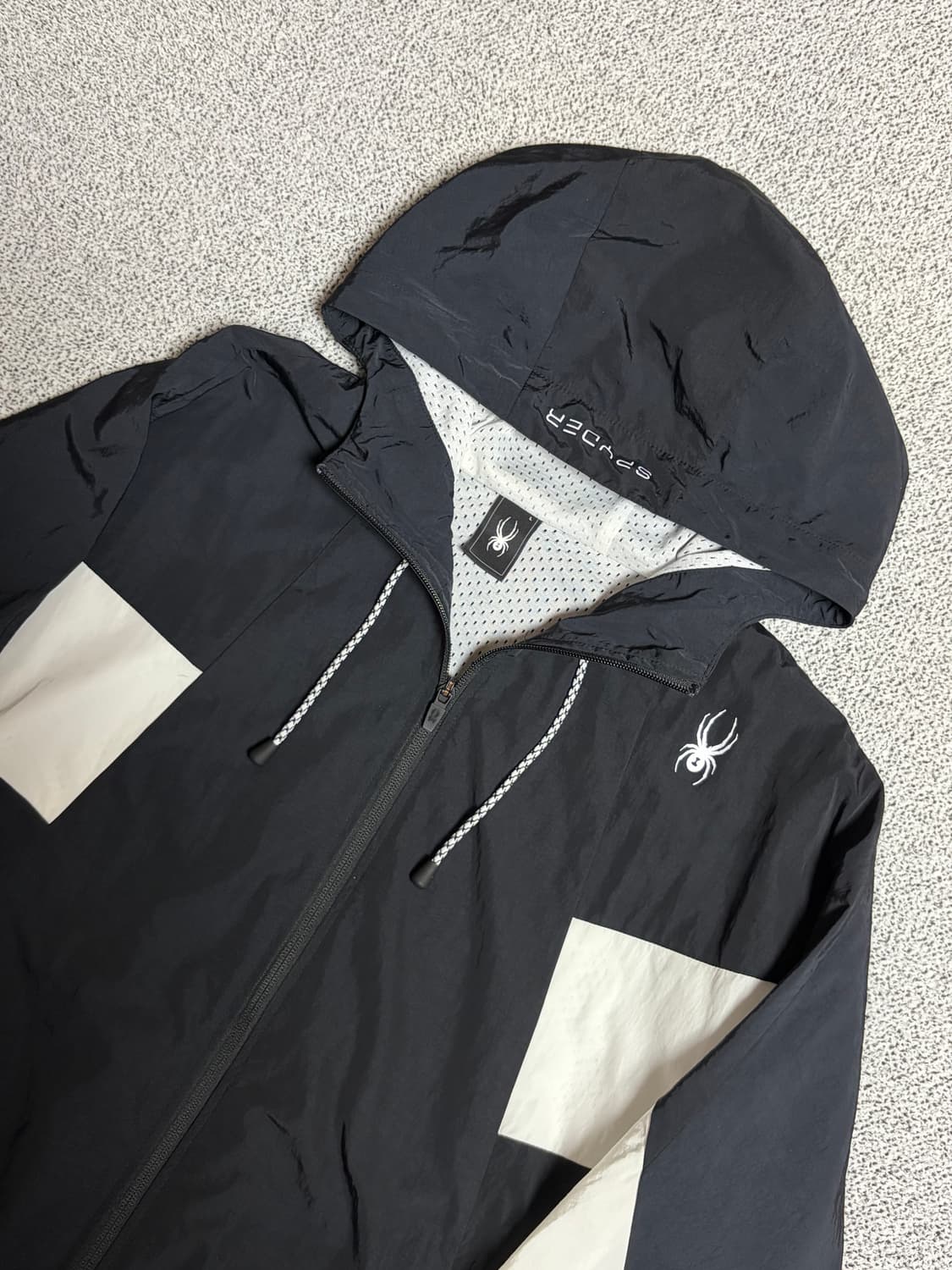 스파이더 오버핏 바람막이 상품이미지1