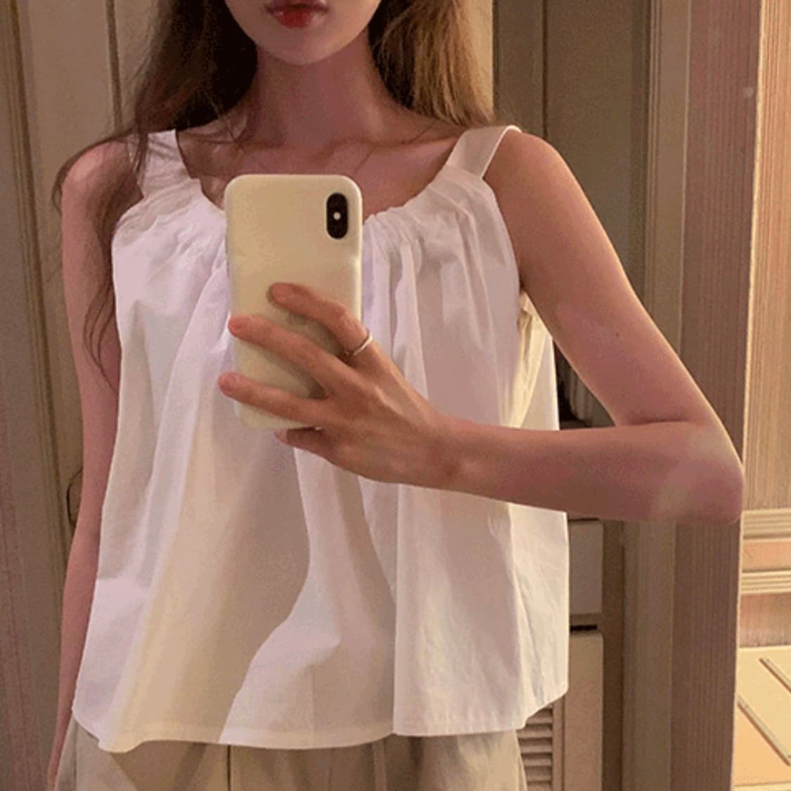 후기 1800개~ 니어 화이트 셔링 블라우스 상품이미지3