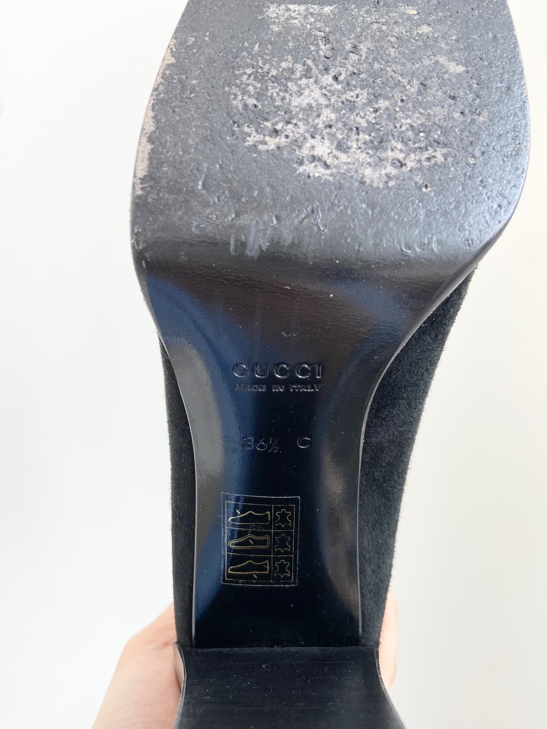 구찌 스퀘어토 스웨이드 펌프스  상품이미지10