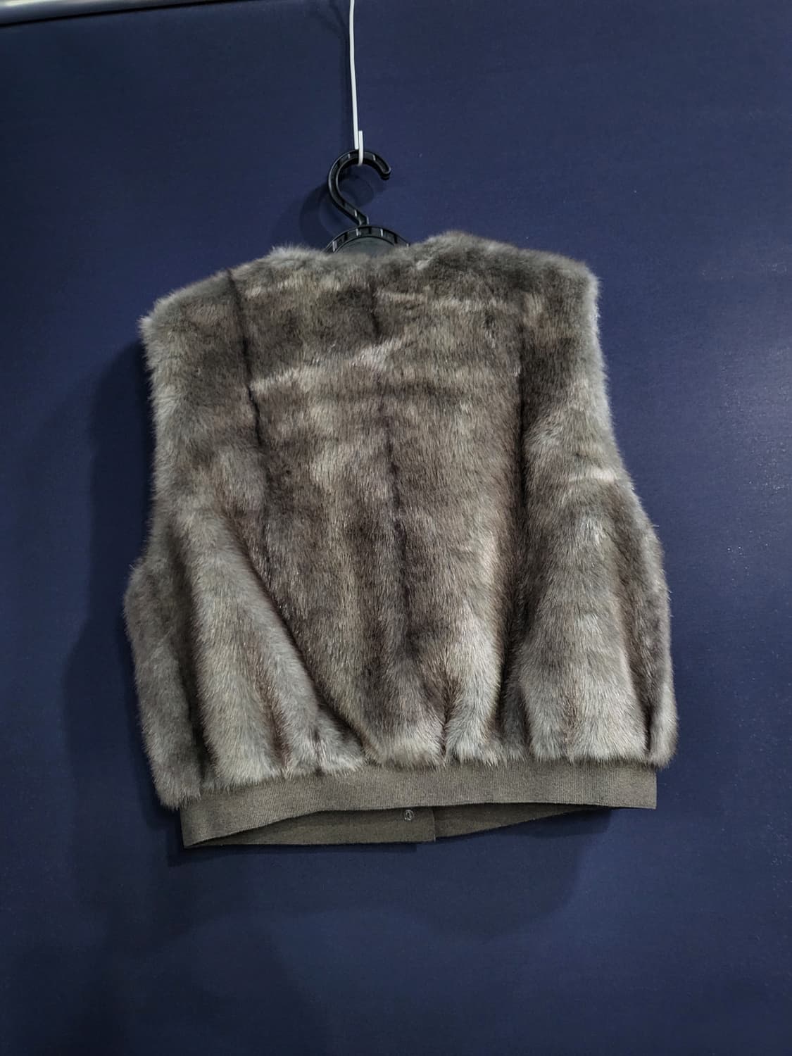 셀렙샵 페이크퍼 베스트 상품이미지4