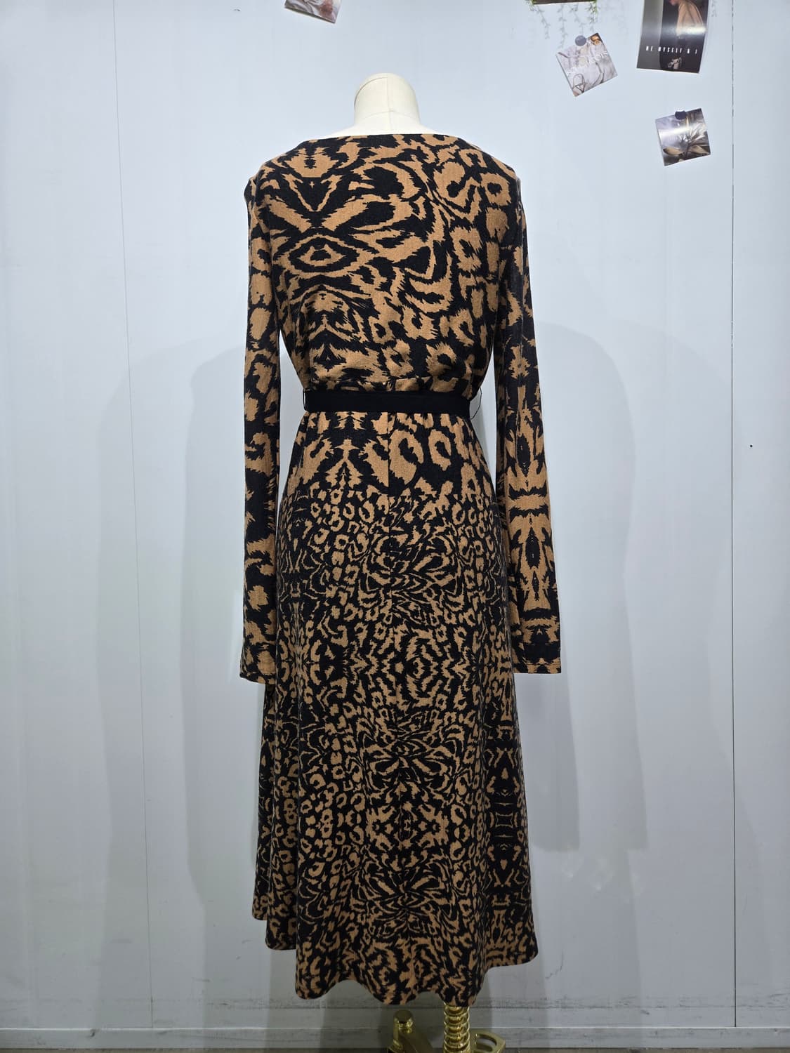 막스마라 레오파드 랩 스타일 롱 원피스 상품이미지2