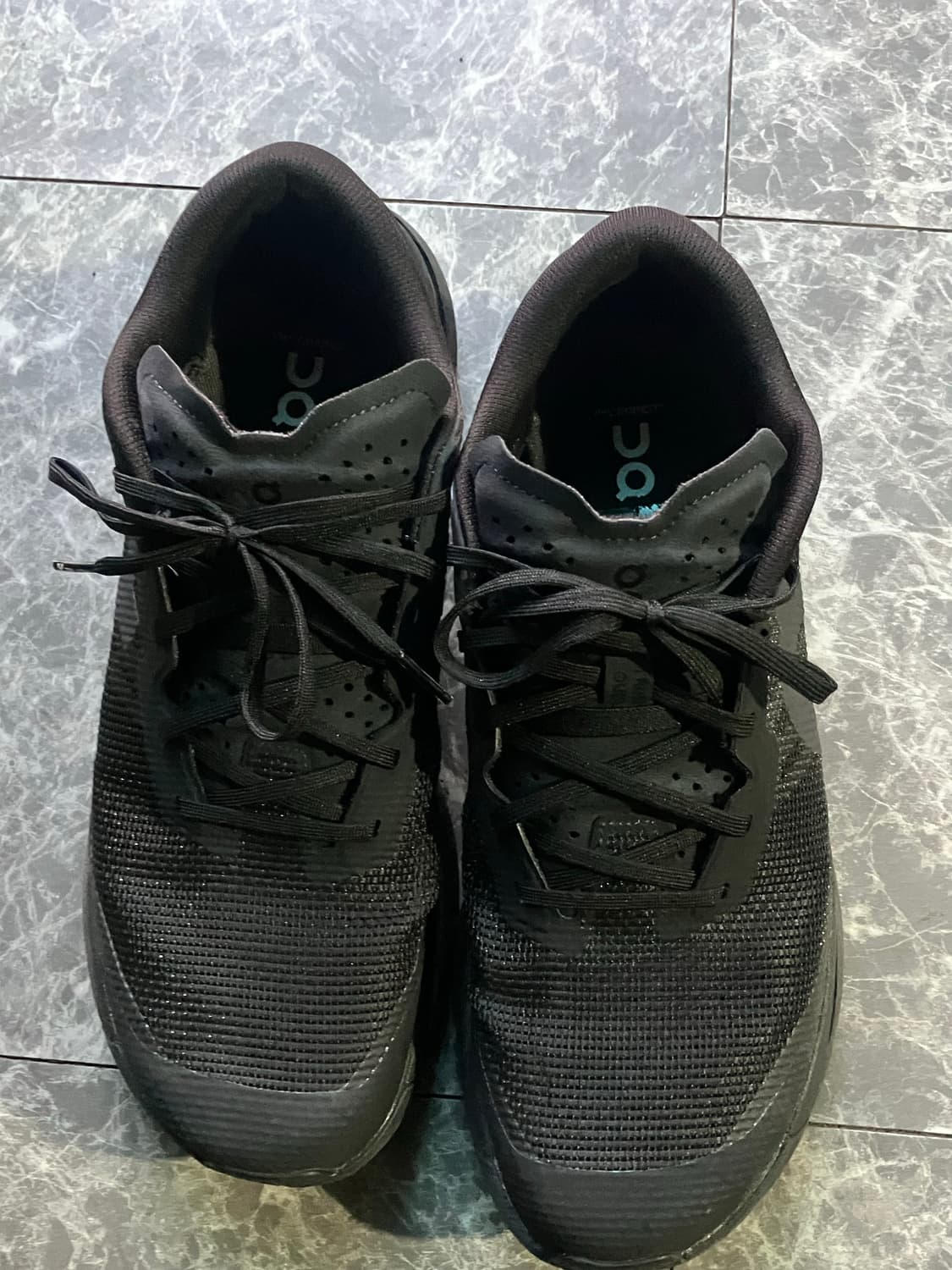 온러닝 클라우드 울트라 3 285 블랙 상품이미지3