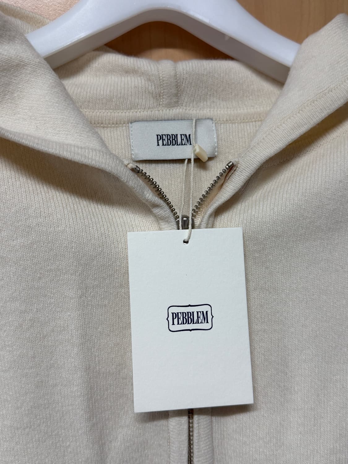 [새상품] 페블엠 후드 니트 집업 PEBBLEM 상품이미지4