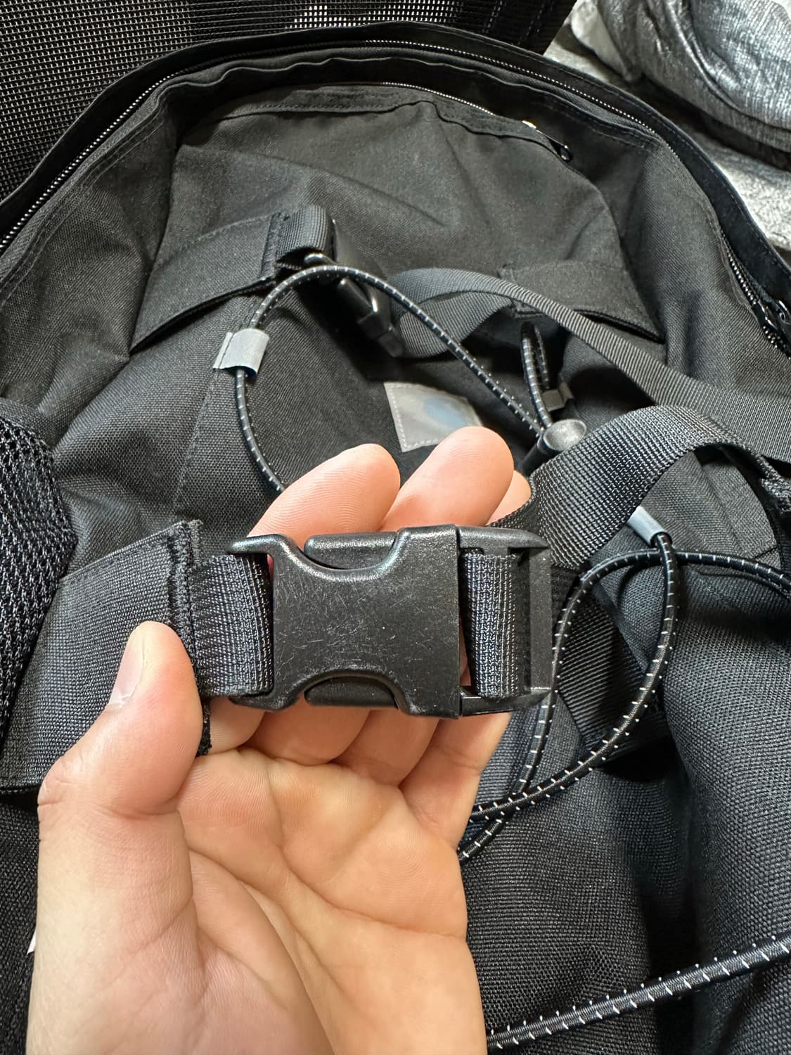 칼하트 킥플립 백팩 상품이미지8