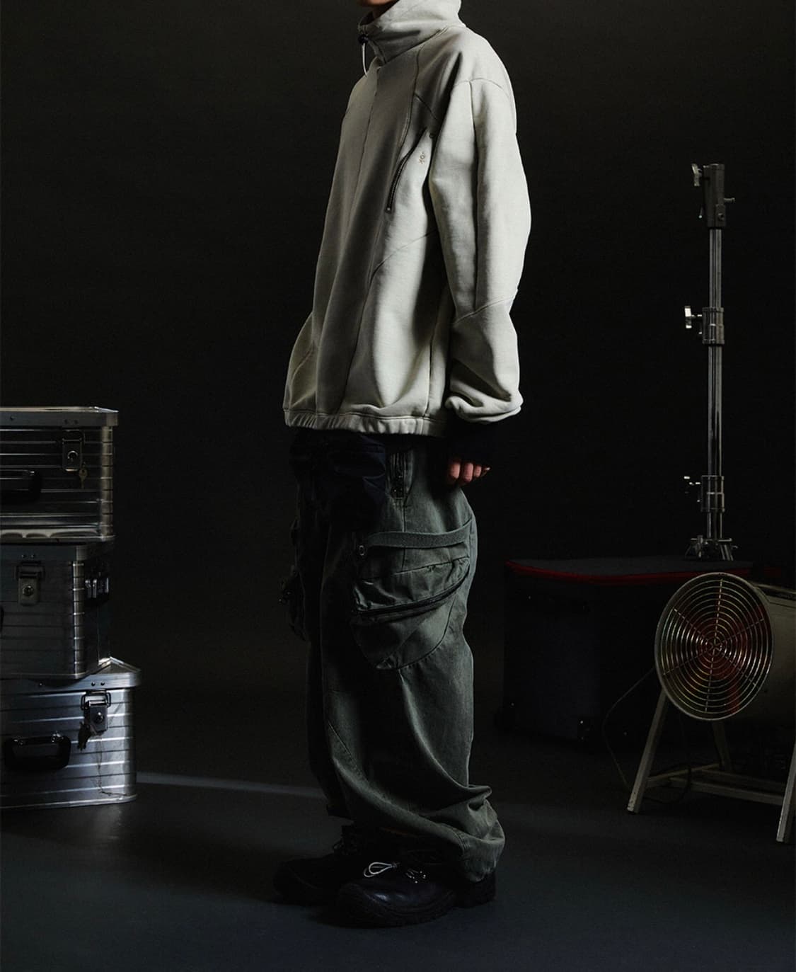 [2] 디프런티스 개러지 포켓 팬츠 애쉬 카키 상품이미지5