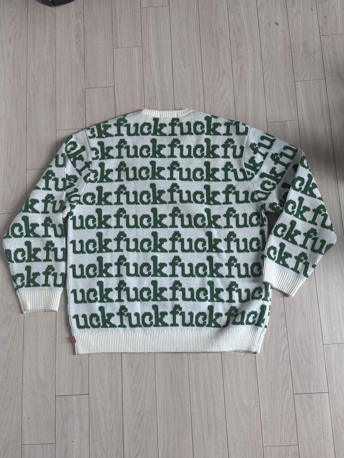 슈프림 니트 Supreme Fuck Sweater White - 22SS 상품이미지2