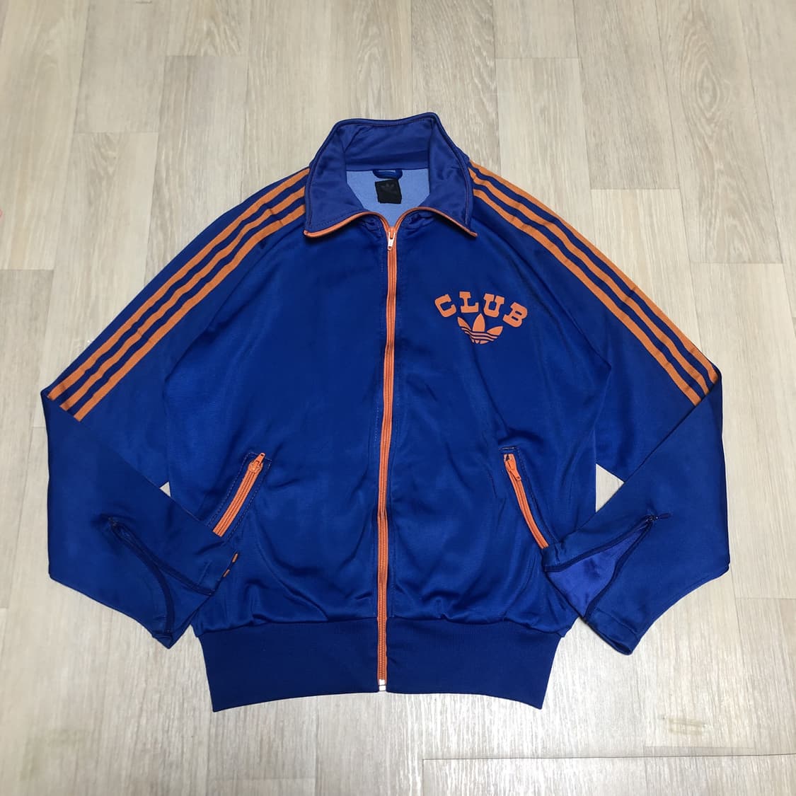 (95) 아디다스 adidas 클럽 트랙탑 져지 로얄블루 오렌지 상품이미지1