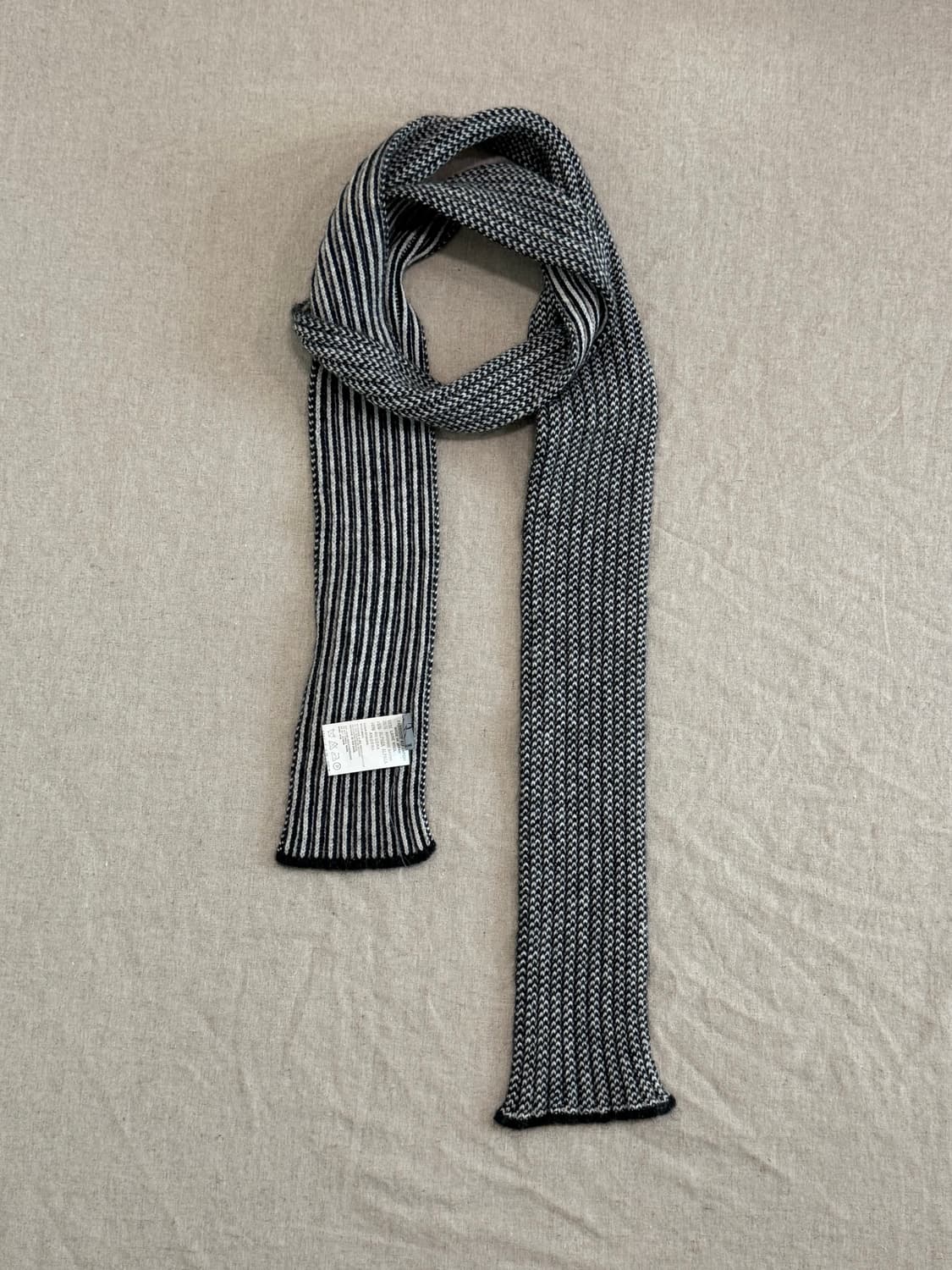 요지야마모토 뿌르옴므 00s 하운즈투스 울 머플러 상품이미지1