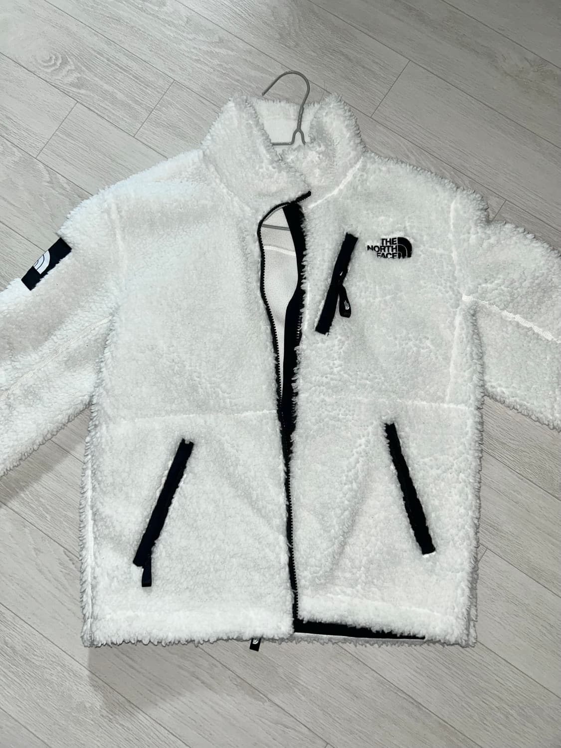 노스페이스 화이트라벨 공용 리모 플리스 자켓 상품이미지1