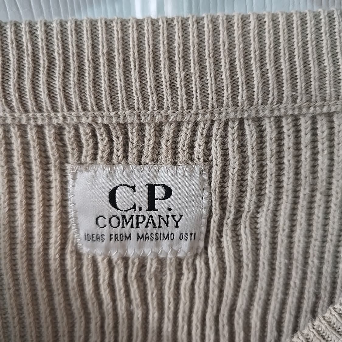 CP컴퍼니 점퍼 니트 상품이미지3