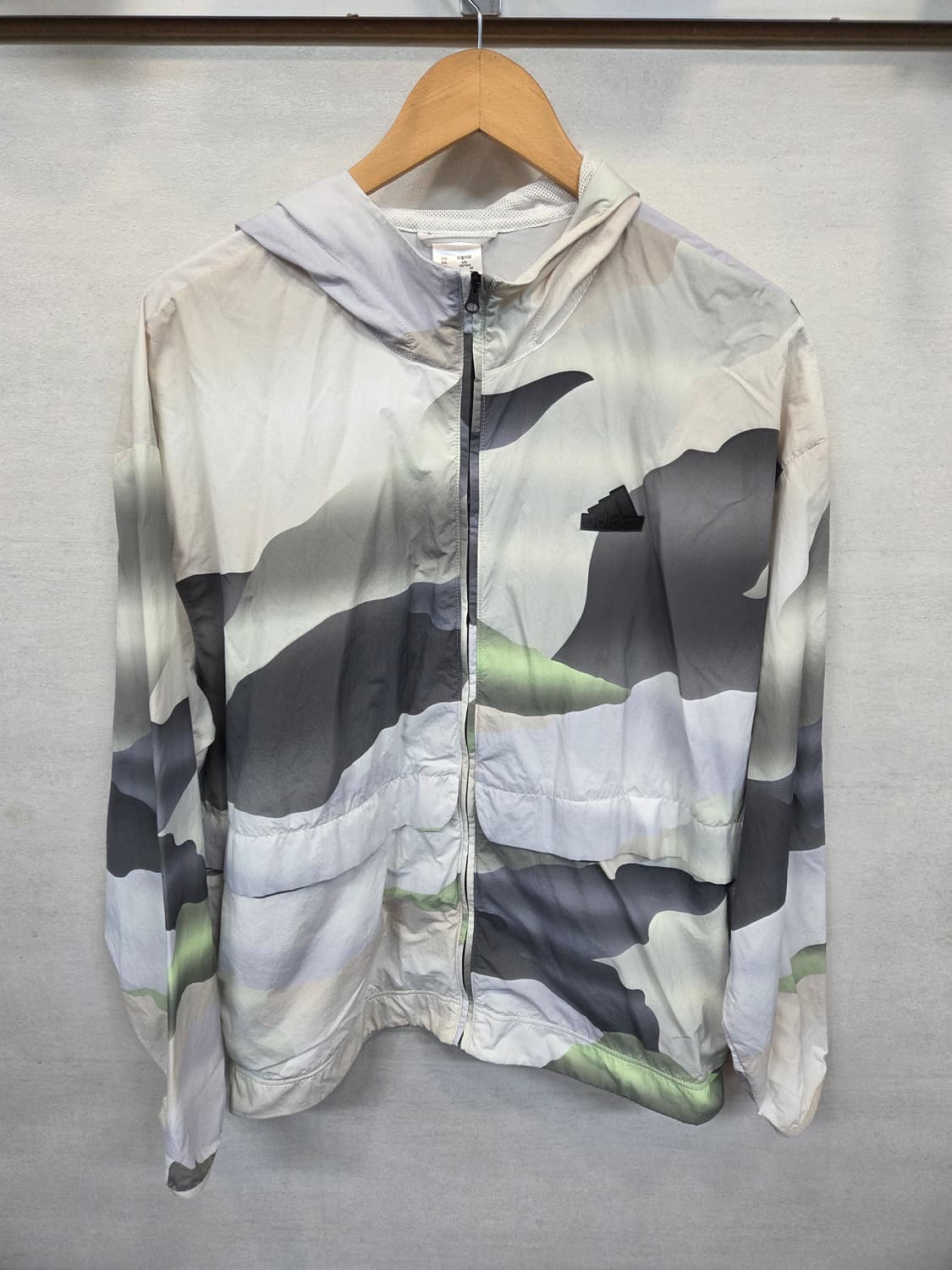 아디다스 뉴 시티 이스케이프 원광대 프린팅 바람막이 자켓 xl 상품이미지1