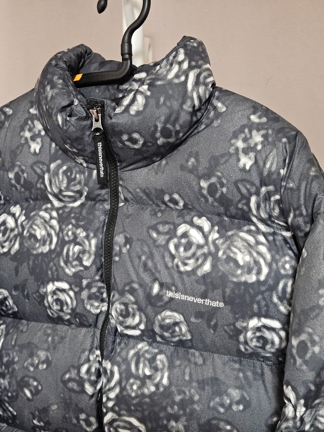 디스이즈네버댓 플라워 패딩 상품이미지3