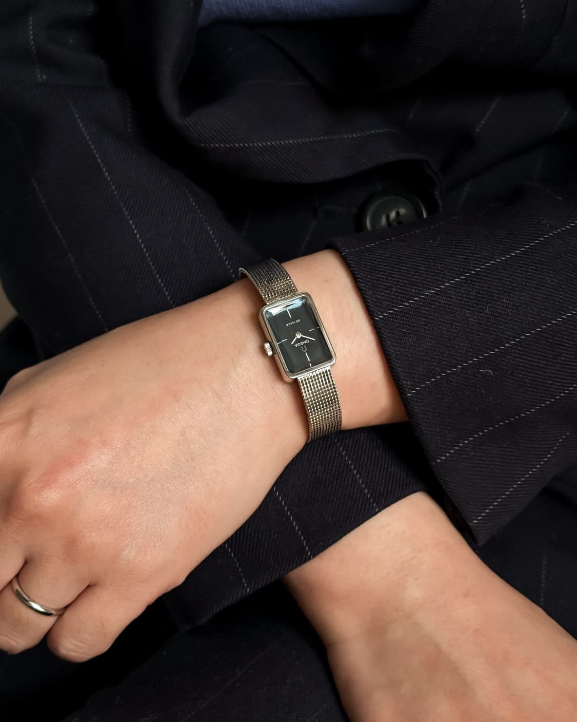 오메가 드빌 블루 다이얼 메쉬 브레이슬릿 시계 상품이미지4