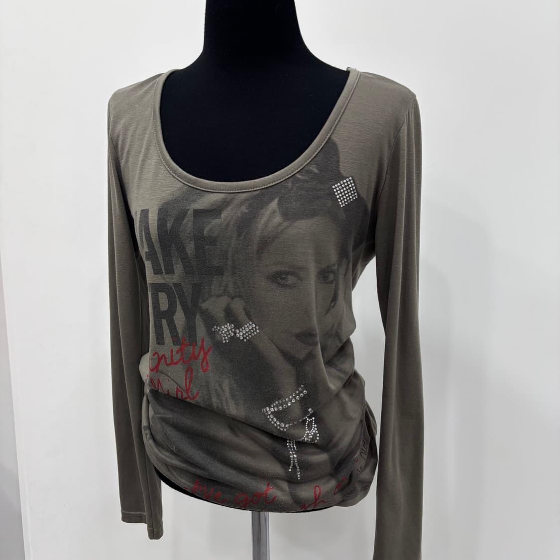  Cecil McBee y2k갸루풍 롱슬리브 상품이미지1
