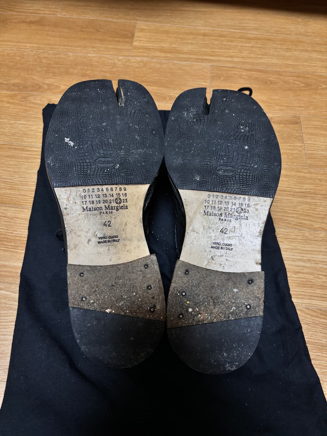 메종 마르지엘라 페이퍼 이펙트 타비 더비 슈즈 (42) 상품이미지8