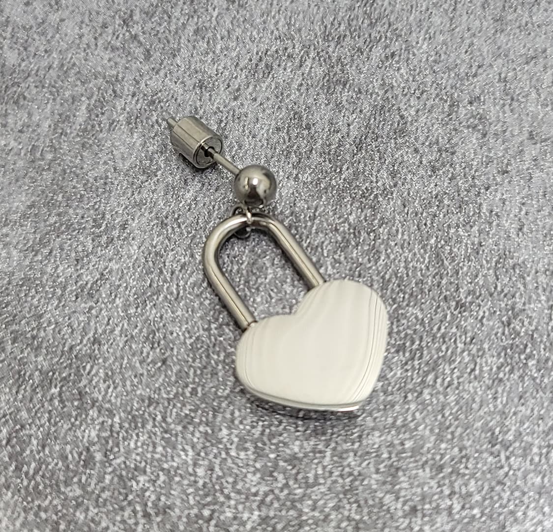 heart earrings 상품이미지4