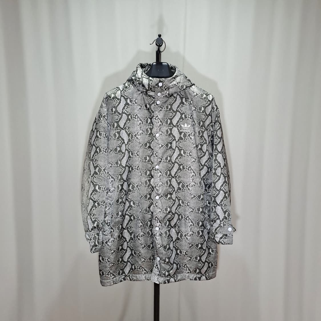 (택포) 아디다스 x Hyke python skin 후드 자켓 B538 상품이미지1