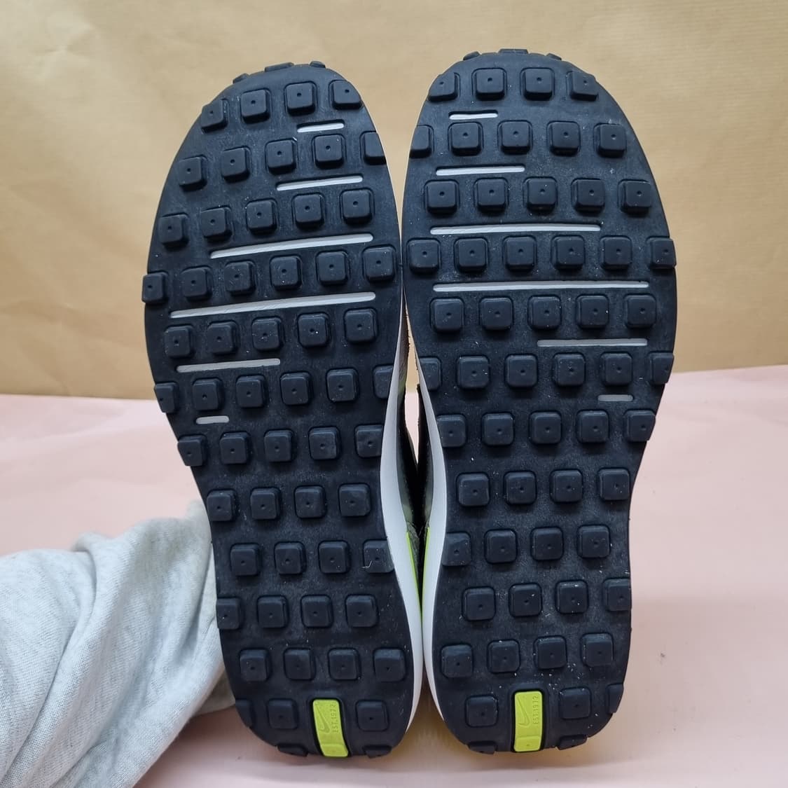 나이키 와플원 형광 운동화 240 상품이미지3