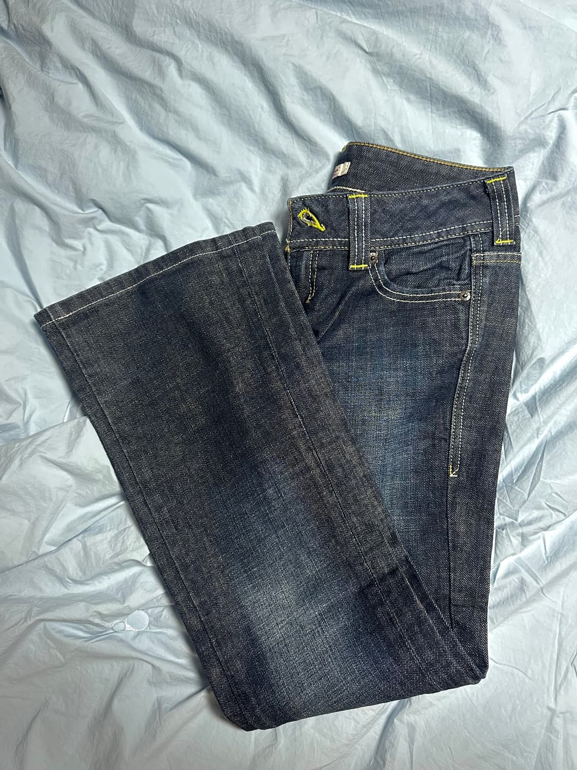 리바이스 levi’s 진청 데님 빈티지 로우라이즈 생지부츠컷진 상품이미지4