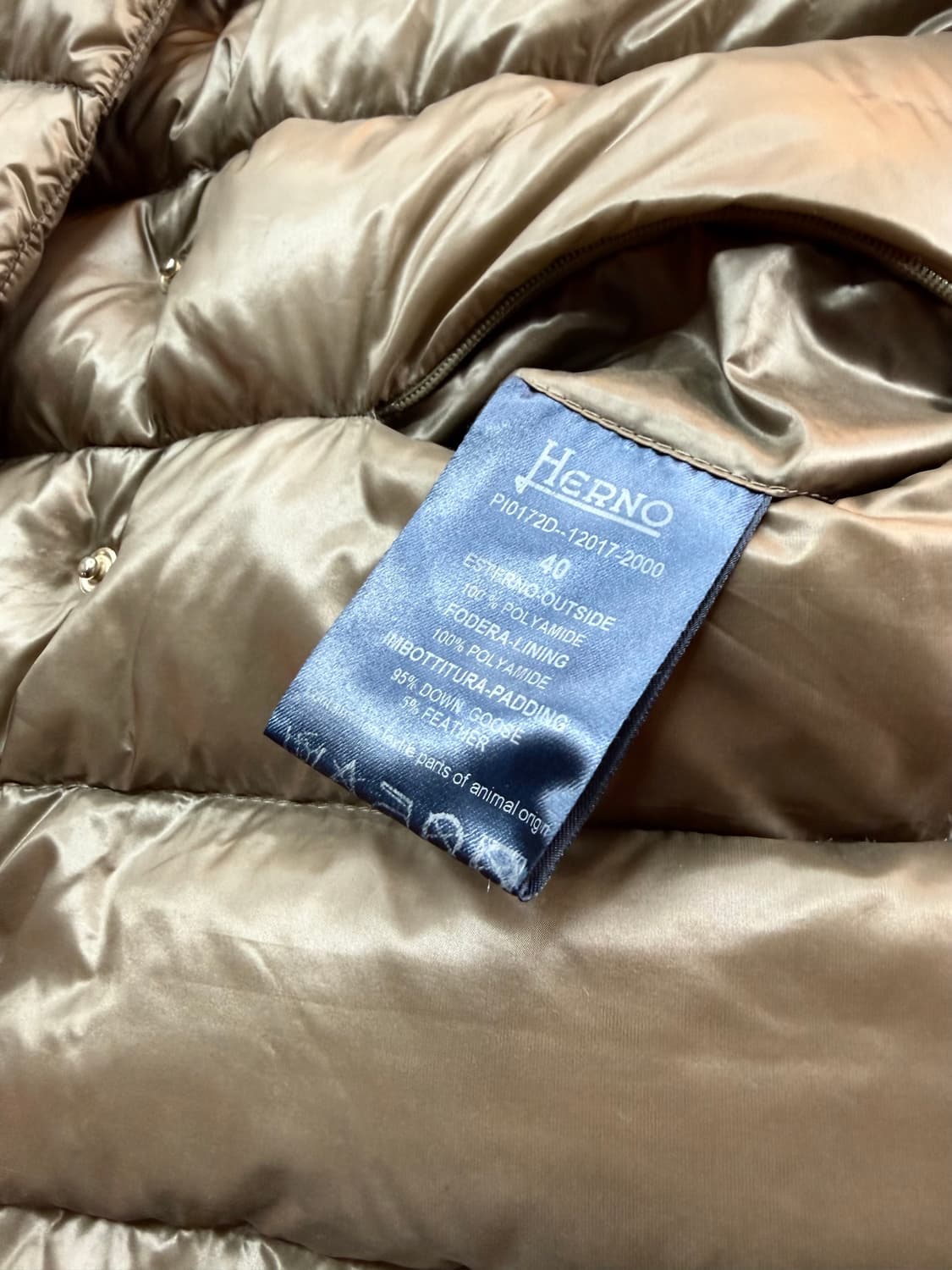 .40/ 에르노 퍼넬넥 라이트 구스다운 패딩점퍼 상품이미지9