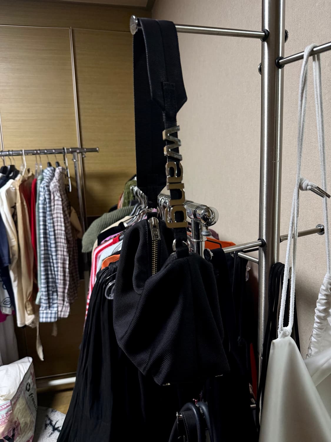 알렉산더왕 헤어레스 스포츠 숄더백 상품이미지5