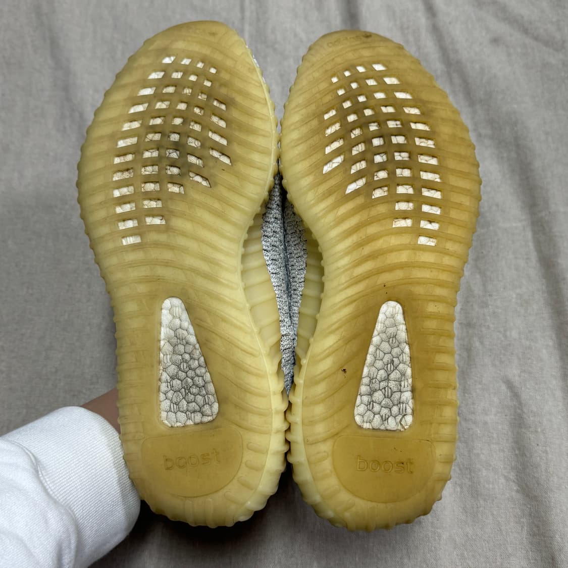 이지부스트 350 v2 스태틱 255 상품이미지6