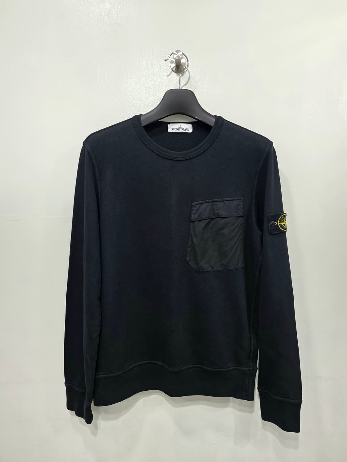 스톤아일랜드 포켓 맨투맨(95) 상품이미지1