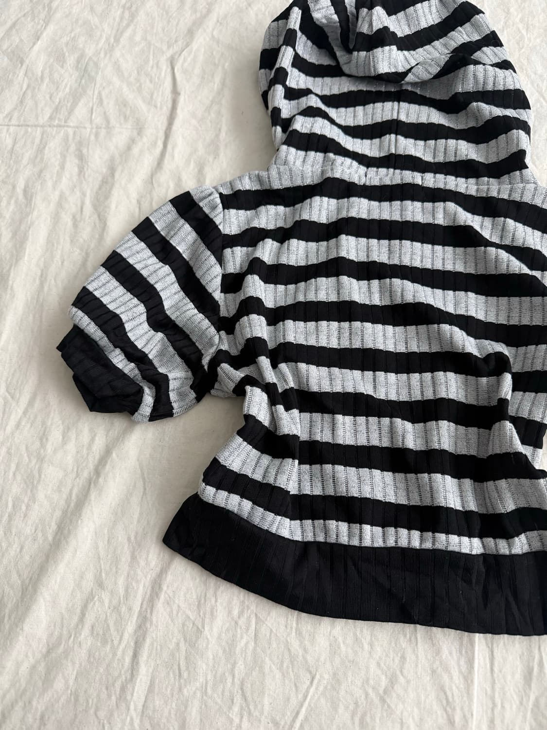 세실맥비 단가라 크롭 반팔 후드집업  상품이미지5