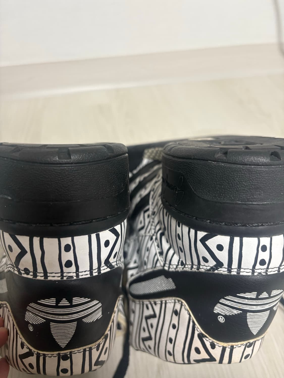 아디다스 제레미스캇 상품이미지6