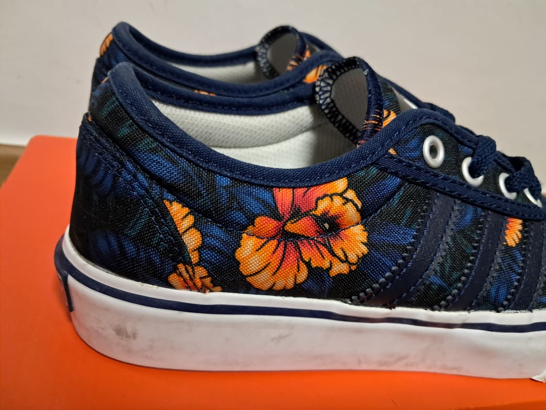 아디다스 스니커즈 230 상품이미지5