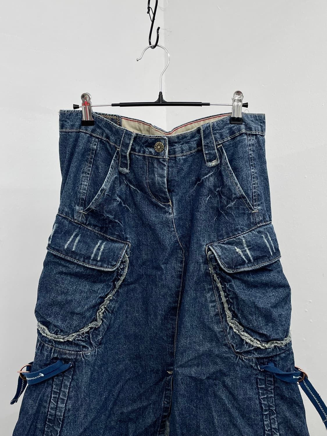 데님 디테일 셔링 포켓 스커트 상품이미지5