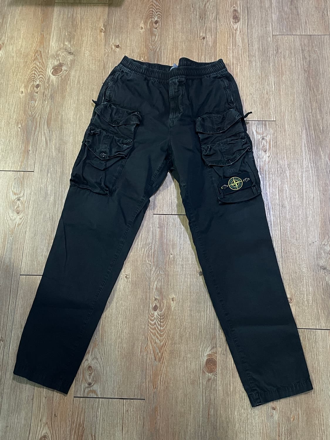 22ss 스톤아일랜드 가먼트 다이드 카고팬츠 상품이미지2